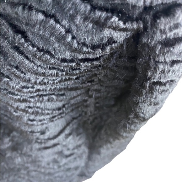 Glamourpuss Black Rabbit Fur Boxy Textured Jacket with Fox Fur Collar Medium - Picture 7 of 12